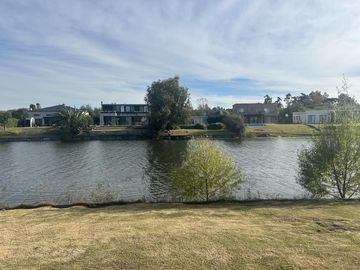 Casa en  venta en San Matias, Área 5