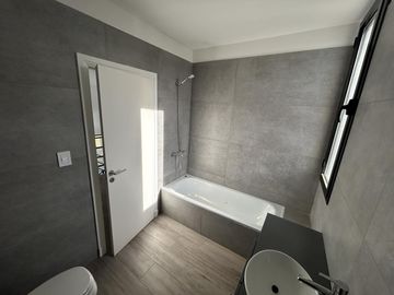 Casa en  venta en San Matias, Área 5