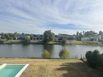 Casa en  venta en San Matias, Área 5