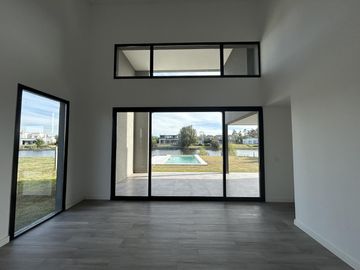 Casa en  venta en San Matias, Área 5