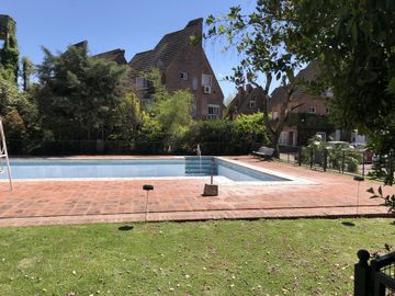Casa - El Tejar