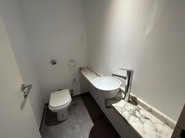 Departamento en venta en Olivos, 2 ambientes, full amenities