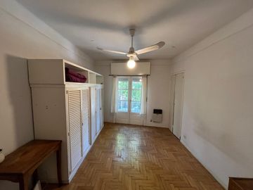 PH en venta - 2 Dormitorios 1 Baño - 160mts2 - Saavedra, Ciudad Autónoma de Buenos Aires