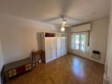 PH en venta - 2 Dormitorios 1 Baño - 160mts2 - Saavedra, Ciudad Autónoma de Buenos Aires