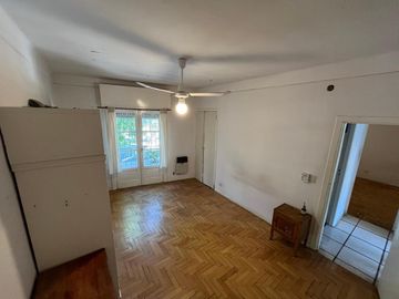 PH en venta - 2 Dormitorios 1 Baño - 160mts2 - Saavedra, Ciudad Autónoma de Buenos Aires
