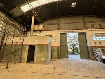 Depósito en  alquiler en Troncos del Talar