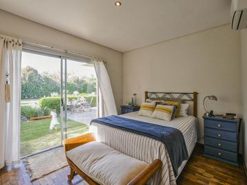 Casa de 3 dormitorios con pileta en Cantegril - Funes