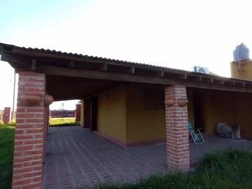Casa en venta - 3 Dormitorios 2 Baños - 800Mts2 - Miramar