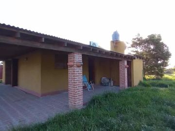 Casa en venta - 3 Dormitorios 2 Baños - 800Mts2 - Miramar