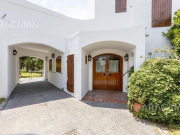CASA en VENTA en El Ombu - Tristan Suarez