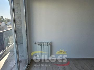 Venta Departamento 2 Amb. Amplios  en Ramos Mejía  