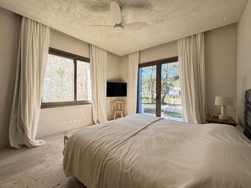 Casa en Alquiler - Maritimo III Lote 136 de Costa Esmeralda - Camino privado hasta la playa