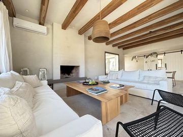 Casa en Alquiler - Maritimo III Lote 136 de Costa Esmeralda - Camino privado hasta la playa