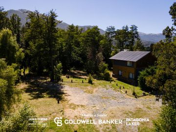VENTA Lote/Terreno Céntrico 5820m2 Apto desarrollo comercial y residencial Villa la Angostura
