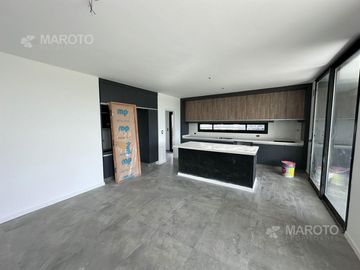 CASA A LA LAGUNA EN VENTA EN SAN MATIAS - MAROTO PROPIEDADES