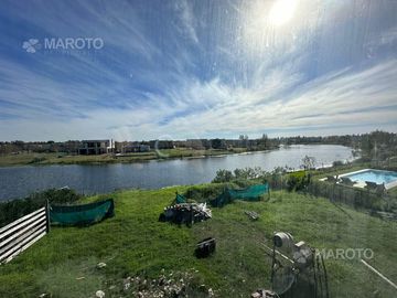 CASA A LA LAGUNA EN VENTA EN SAN MATIAS - MAROTO PROPIEDADES