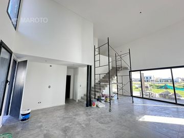 CASA A LA LAGUNA EN VENTA EN SAN MATIAS - MAROTO PROPIEDADES