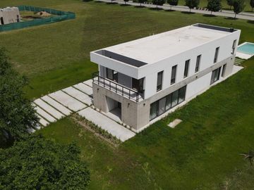 Excelente Casa en Everlinks Golf & Country Club
