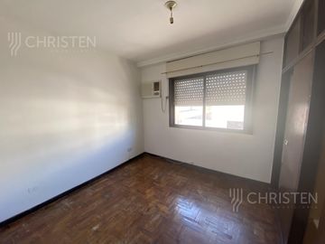 Venta Planta alta dos habitaciones Amenabar 2900