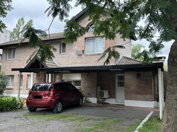 VENTA Casa Fincas De Maschwitz-Pileta-APTA CREDITO- Playroom-Escritorio-LOSA RADIANTE