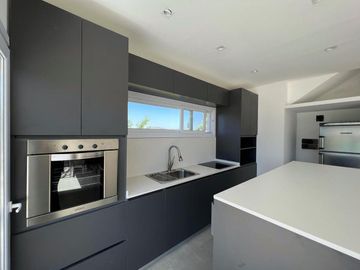 Casa en venta en barrio  Vila Marina, Tigre