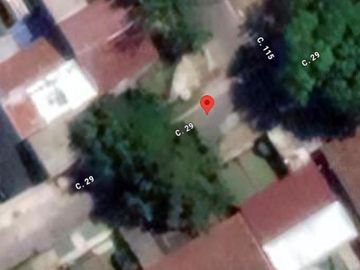 Casa en venta - 2 dormitorios 2 baños - Cochera - 200Mts2 - Berazategui