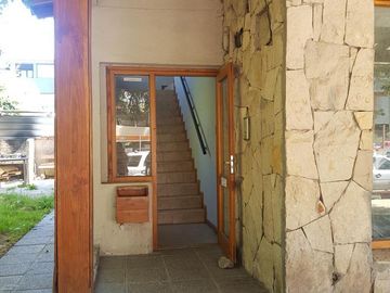 Departamento 3 ambientes a 100 metros Av. Arrayanes