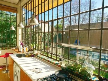 Casa en venta - 3 dormitorios 1 baño - Cochera - 245mts2 - Don Bosco