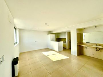 DEPARTAMENTO DE UN DORMITORIO VENTA SOLARIUM Y PARRILLERO LUIS AGOTE ROSARIO