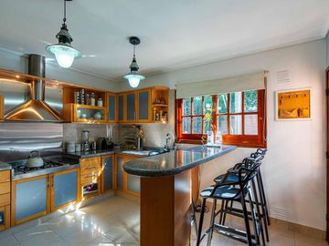 Casa en Venta con jardín y pileta