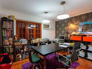 Casa en Venta con jardín y pileta