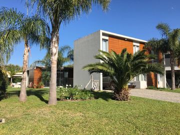 Casa en  venta, Haras Santa Maria, Escbobar.