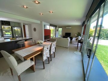 Casa en  venta, Haras Santa Maria, Escbobar.