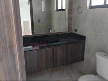 Si buscas invertir en un hogar con estilo, acabados finos y a la vanguardia esta es la propiedad perfecta. Ubicada en la ciudad de Durango capital.
