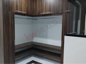 Si buscas invertir en un hogar con estilo, acabados finos y a la vanguardia esta es la propiedad perfecta. Ubicada en la ciudad de Durango capital.