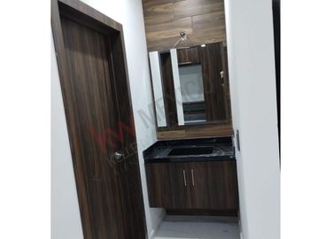 Si buscas invertir en un hogar con estilo, acabados finos y a la vanguardia esta es la propiedad perfecta. Ubicada en la ciudad de Durango capital.