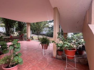 CASA QUINTA EN BIALET MASSE SOBRE RUTA NAC 38 CON PILETA Y VISTA A LAS SIERRAS A 100 M DEL LAGO REF 1997