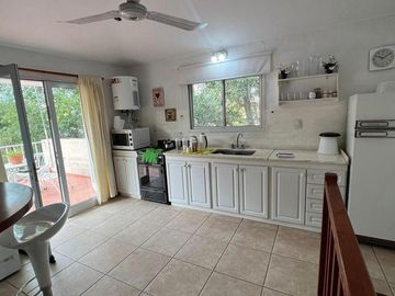 CASA QUINTA EN BIALET MASSE SOBRE RUTA NAC 38 CON PILETA Y VISTA A LAS SIERRAS A 100 M DEL LAGO REF 1997