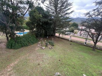 CASA QUINTA EN BIALET MASSE SOBRE RUTA NAC 38 CON PILETA Y VISTA A LAS SIERRAS A 100 M DEL LAGO REF 1997