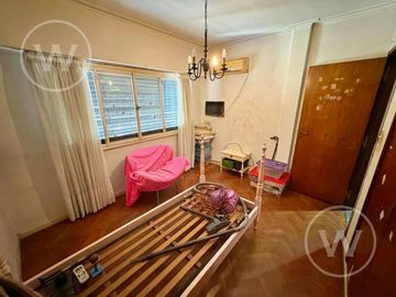 Casa  4 dormitorios   pileta  cochera - San Fernando