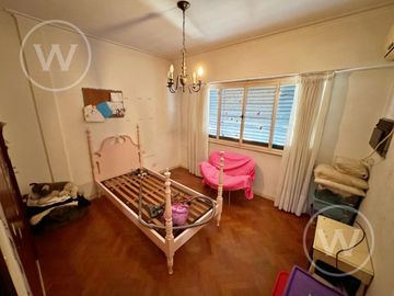 Casa  4 dormitorios   pileta  cochera - San Fernando