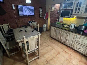 Casa 4 ambientes en venta en  Ituzaingo norte