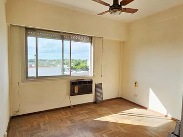 Departamento dos ambientes en  San Isidro Centro