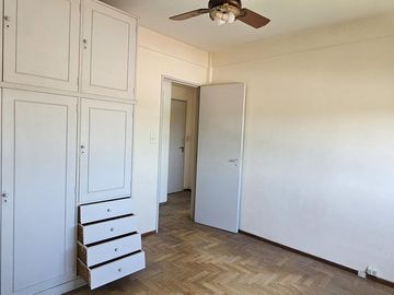 Departamento dos ambientes en  San Isidro Centro