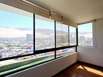 Departamento en Venta en Edificio Altos del Parque. Playa Brava