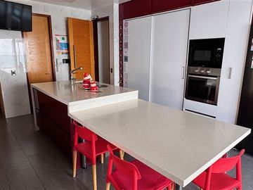 Casa en Venta en Avenida Costanera, sector Huayquique