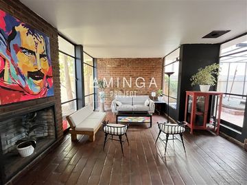 Casa en Venta en Manquehue Sur