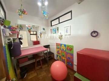Casa en Venta en Manquehue Colón