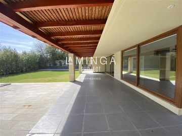 Casa en Venta en Piedra Roja