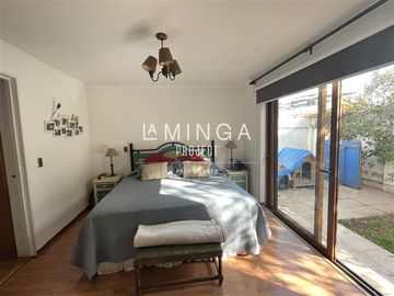 Casa en Venta en Cristobal Colón - Manquehue Sur
